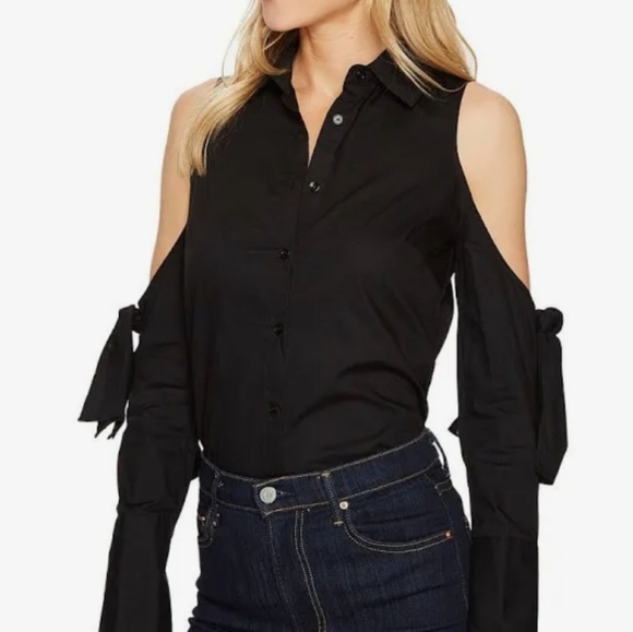 *NWT ROMEO & JULIET COUTURE Cold Shoulder Tie Button Down Long Sleeve Black - Picture 1 of 8